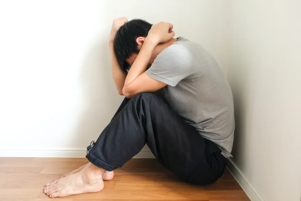 Ailə üçün Rəhbər: Depressiyada Olan Yaxınınıza Necə Dəstək Ola Bilərsiniz?