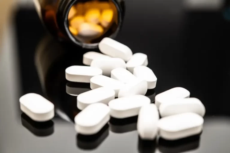 Opiat (Opioid) Asılılığı