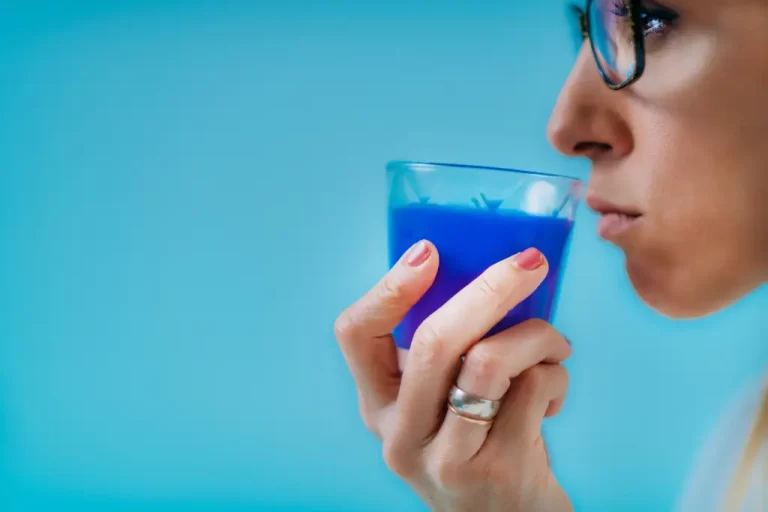 Uçucu Maddə Asılılığı